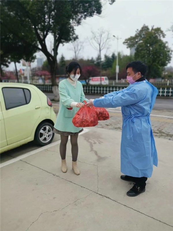 刘礼泉:退伍不褪色 奉献新时代(图4) 刘礼泉:退伍不褪色 奉献新时代(图4)