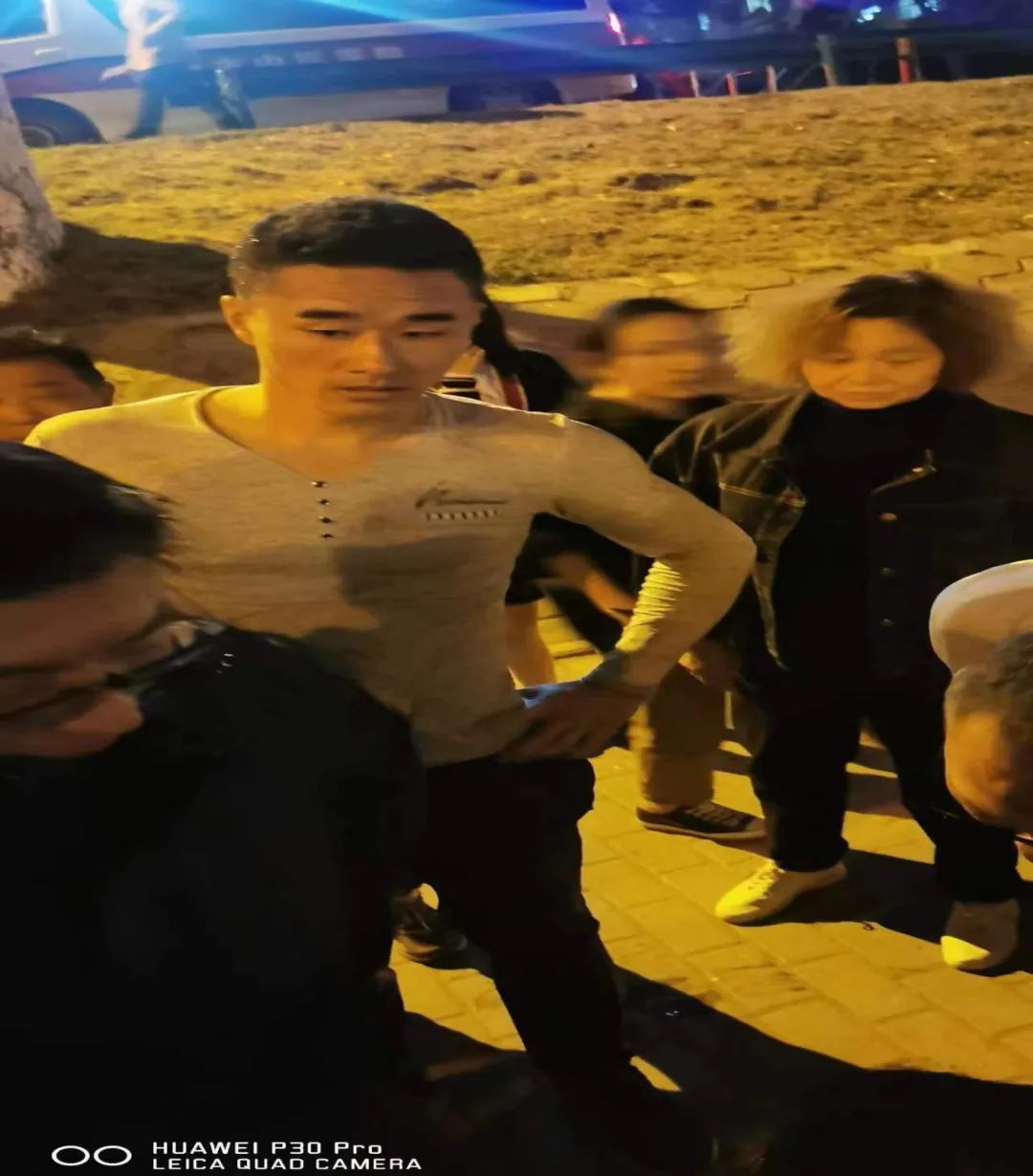 赞!随县退役军人赵继伟勇救落水女孩(图2) 赞!随县退役军人赵继伟勇救落水女孩(图2)