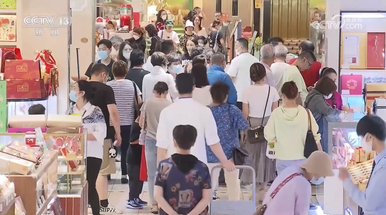 焦点访谈:排风险隐患 筑安全防线(图1) 焦点访谈:排风险隐患 筑安全防线(图1)