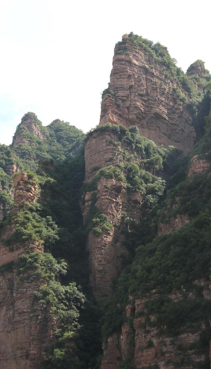 重温红色印记 赓续红色血脉|国际应急救援中心携手山西省品牌协会开展“七一”主题活动(图4) 重温红色印记 赓续红色血脉|国际应急救援中心携手山西省品牌协会开展“七一”主题活动(图4)