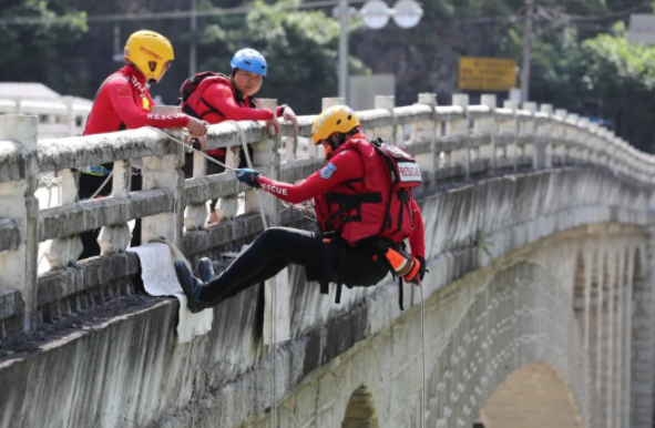 龙强:退役军人的救援世间行(图1) 截屏2023-07-11 21.26.06.png