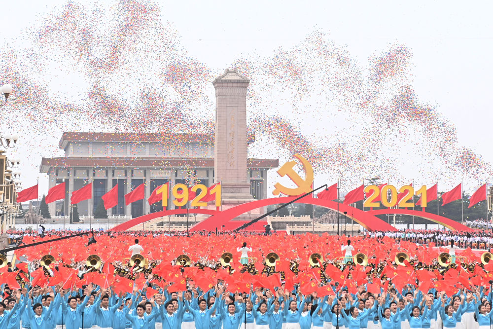 不断攀登新的思想高峰——深入学习和全面贯彻习近平新时代中国特色社会主义思想述评(图3)