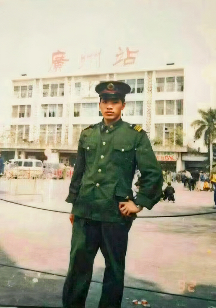 刘立军军装照1.png 刘立军军装照1.png