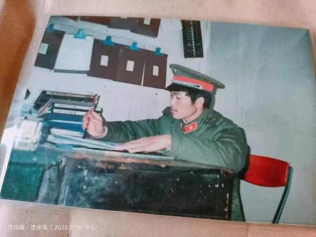 四川省渠县一名退役军人勇救两名落水儿童(图4) 四川省渠县一名退役军人勇救两名落水儿童(图4)