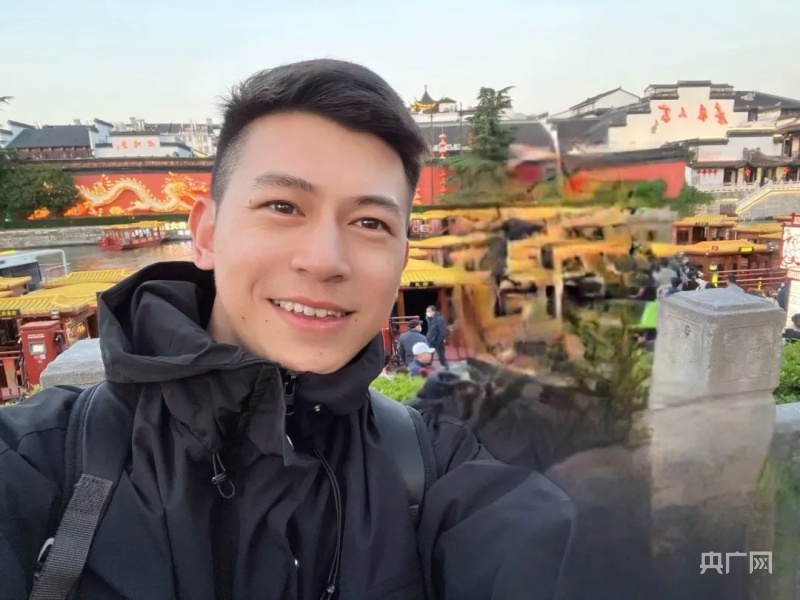 群众落水 “95后”退役军人果断跳河救人(图2) 群众落水 “95后”退役军人果断跳河救人(图2)