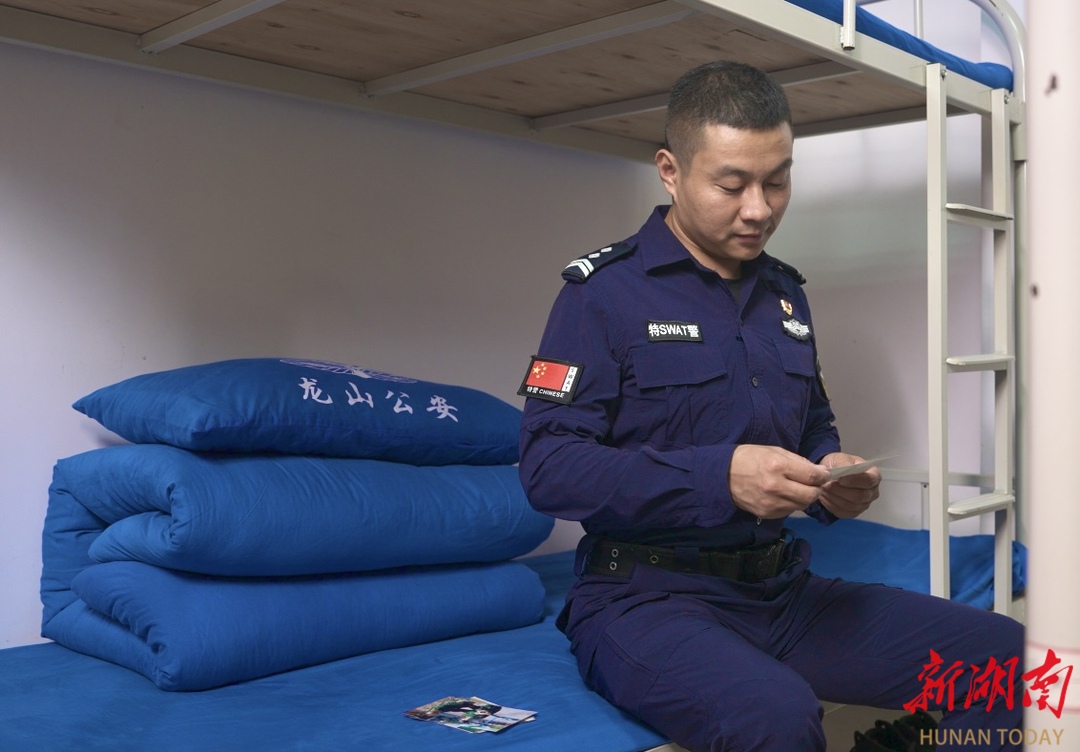 最美退役军人|张宝:忠诚铸警魂 铁肩守平安(图4) 最美退役军人|张宝:忠诚铸警魂 铁肩守平安(图4)