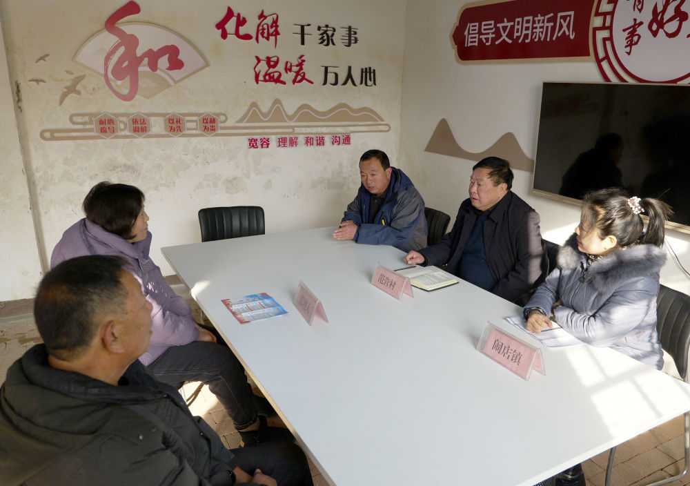 凝心铸魂担使命 奋楫扬帆新征程——全党深入开展学习贯彻习近平新时代中国特色社会主义思想主题教育综述(图8)