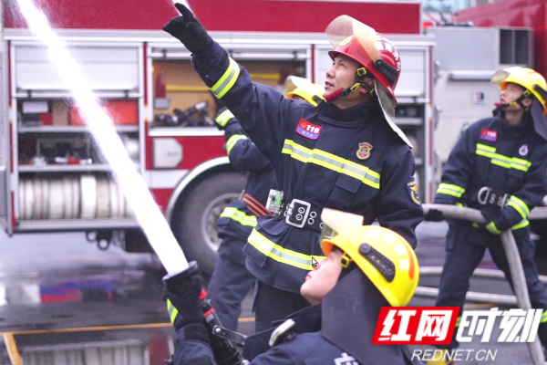 图片1_副本.png 图片1_副本.png