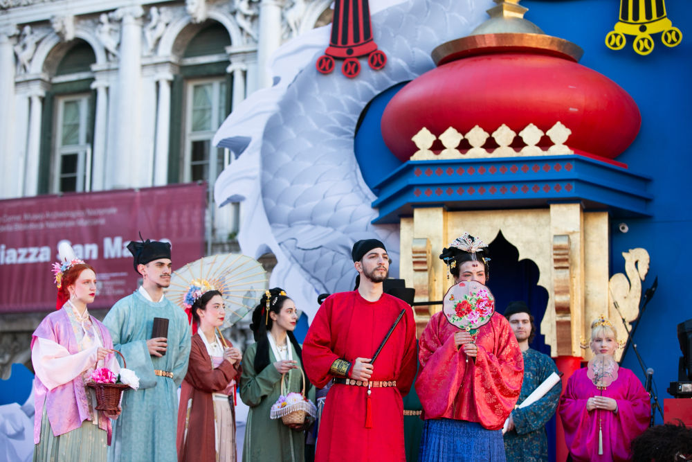 东风拂面日月新——习近平文化思想的世界启示(图2) 东风拂面日月新——习近平文化思想的世界启示(图2)