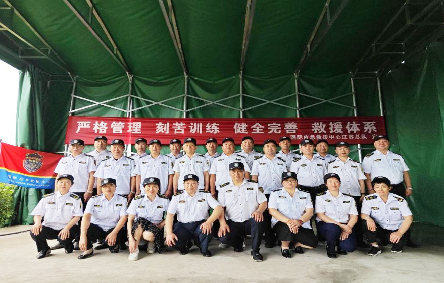 扬起理想的风帆奔赴长生天的召唤