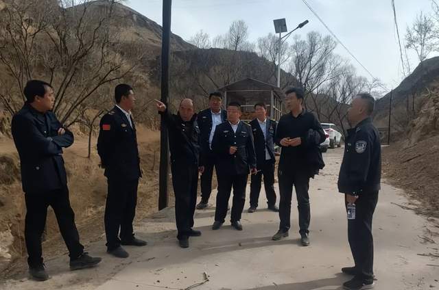 寻人暖心接力,爱心照亮村庄(图1) 寻人暖心接力,爱心照亮村庄(图1)