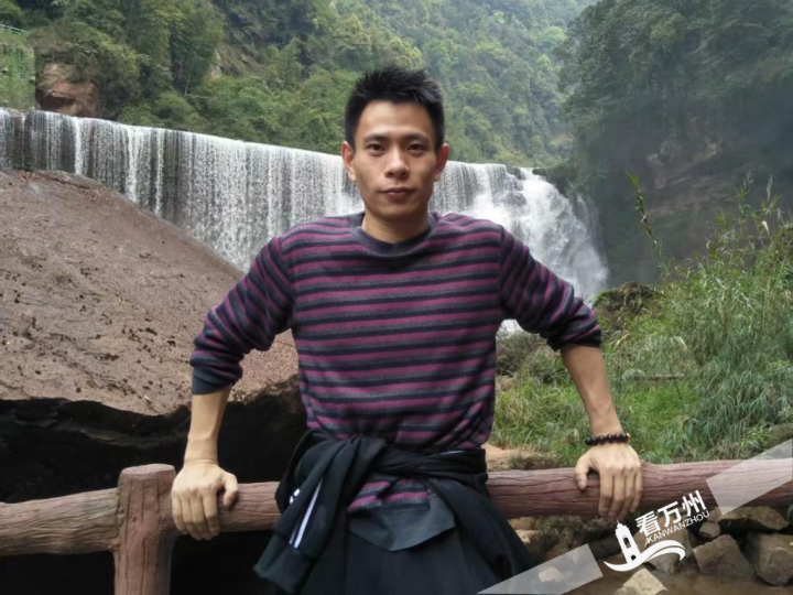 第三次见义勇为!万州好女婿辜汉威勇救溺水男子 退役不褪色(图3) 第三次见义勇为!万州好女婿辜汉威勇救溺水男子 退役不褪色(图3)