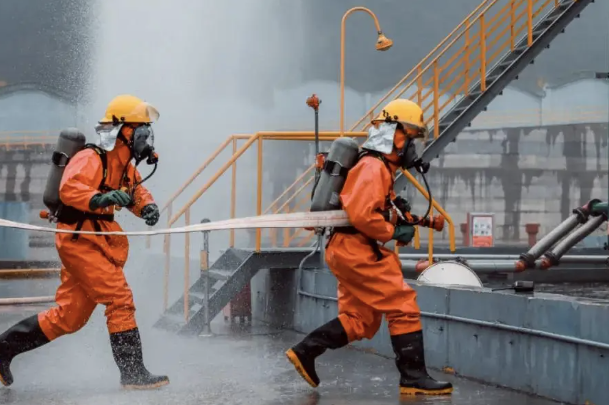 应急管理部党委理论学习中心组举行  树立和践行正确政绩观学习教育专题集体学习